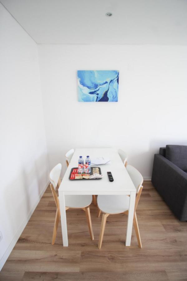 Oriente Dna Studios X Lisbon Luaran gambar